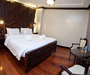 Governor Suites